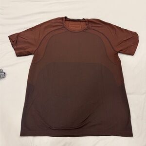Lululemon Maroon Metal Vent T-Shirt